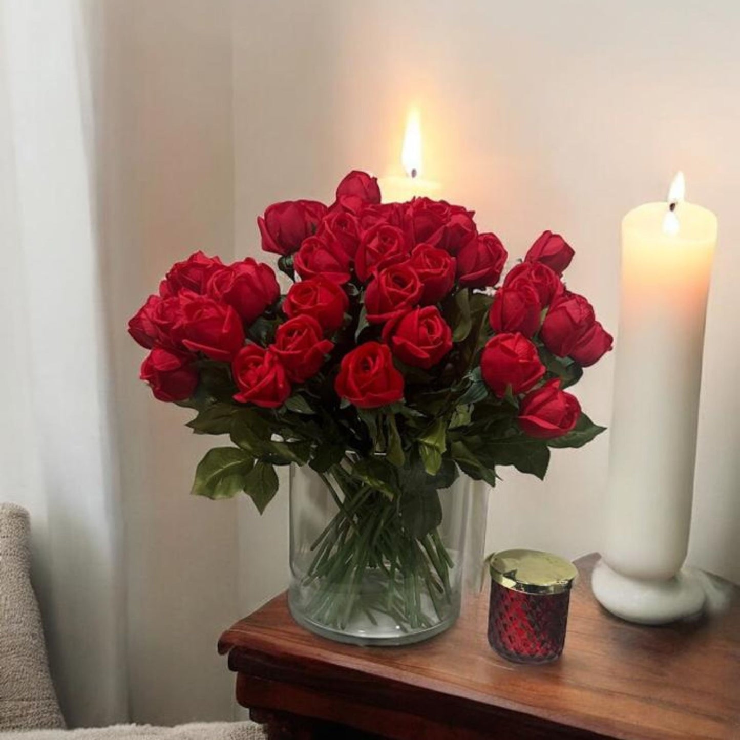 LUXURY ARTIFICIAL ROSE ARRANGEMENT IN GLASS VASE