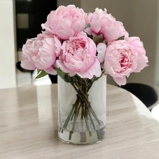 ARTIFICIAL PINK PEONY ARRANGEMENT IN GLASS VASE
